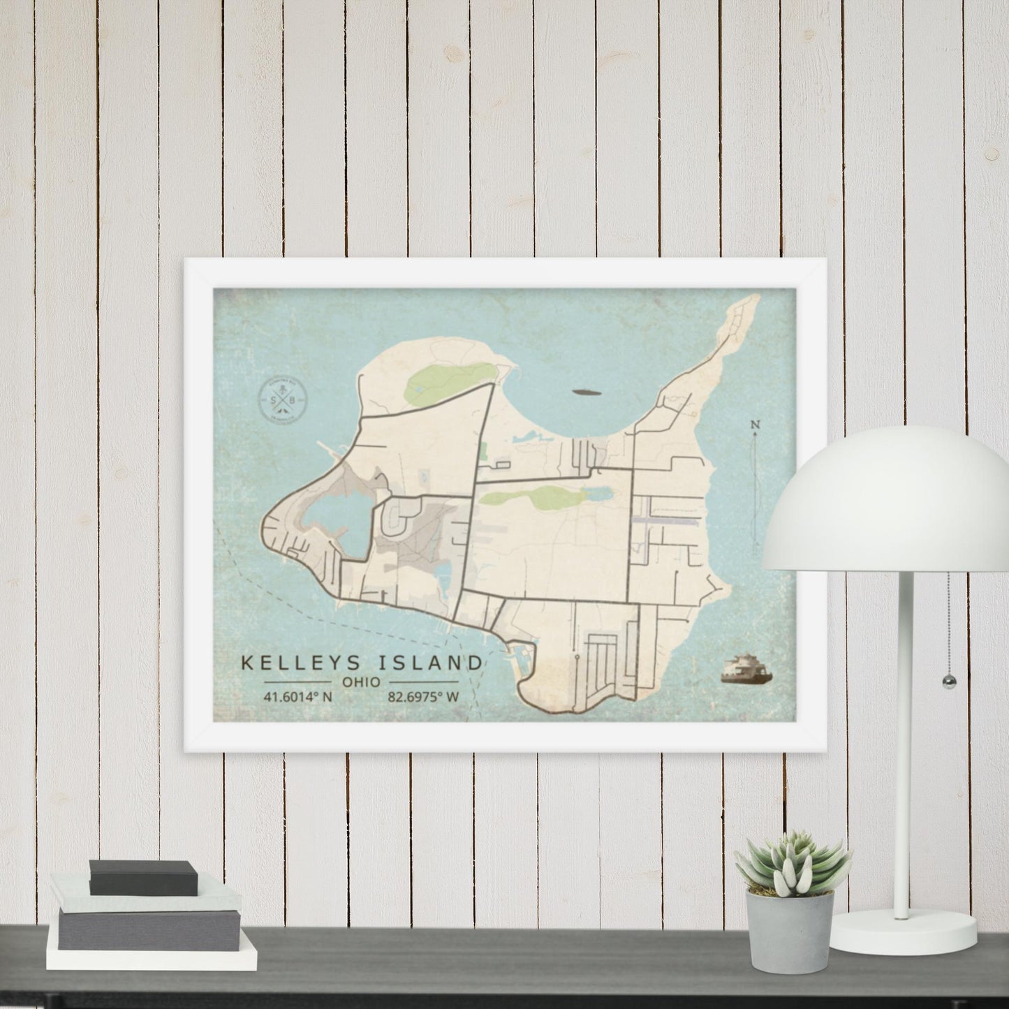 Kelleys Island, Ohio - Minimalist Map / Wall Art (Framed)