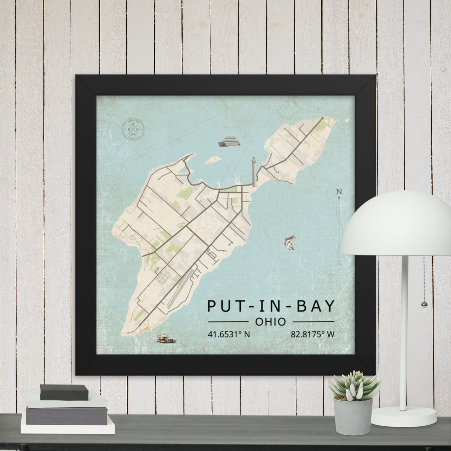 Put-in-Bay, Ohio - Minimalist Map / Wall Art (Framed)