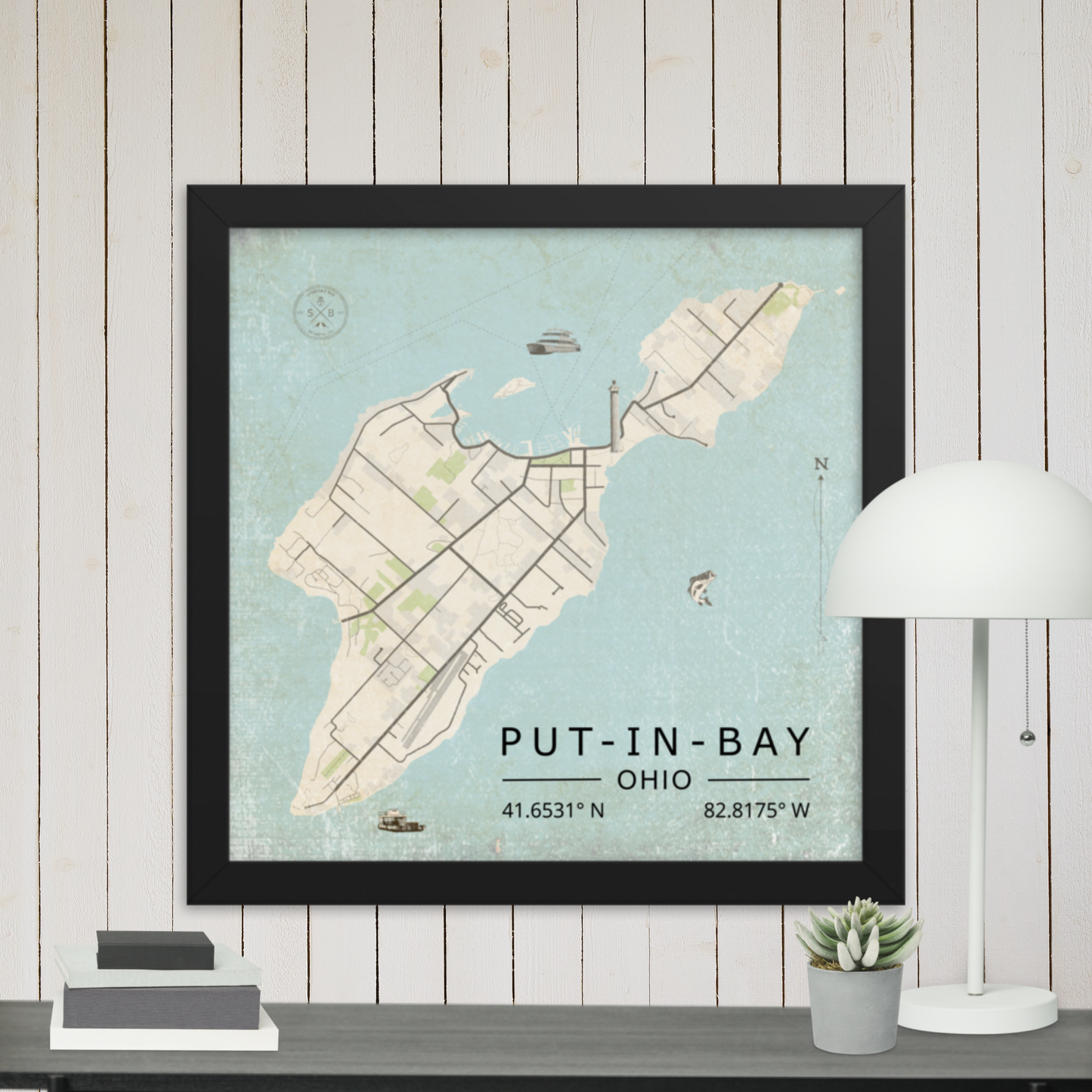 Put-in-Bay, Ohio - Minimalist Map / Wall Art (Framed)