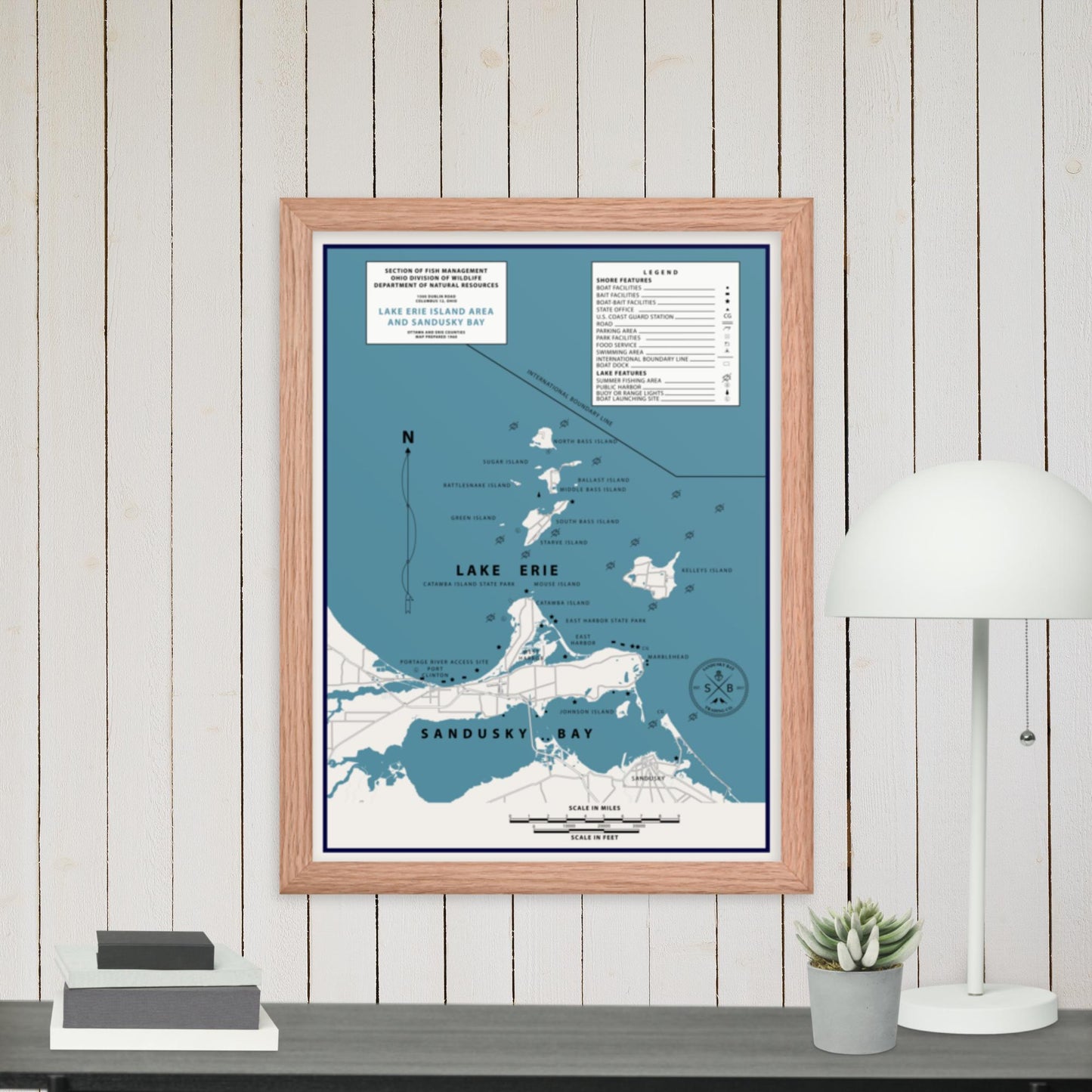 Sandusky Bay & Lake Erie Islands Vintage Map/Wall Art (Framed)