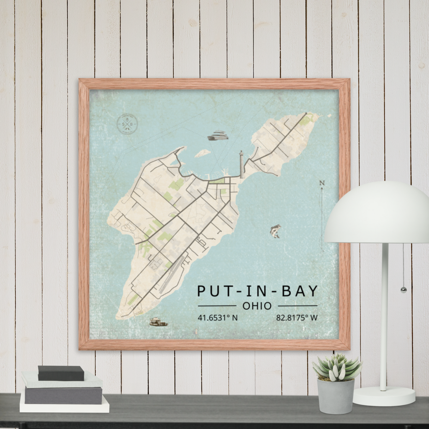 Put-in-Bay, Ohio - Minimalist Map / Wall Art (Framed)