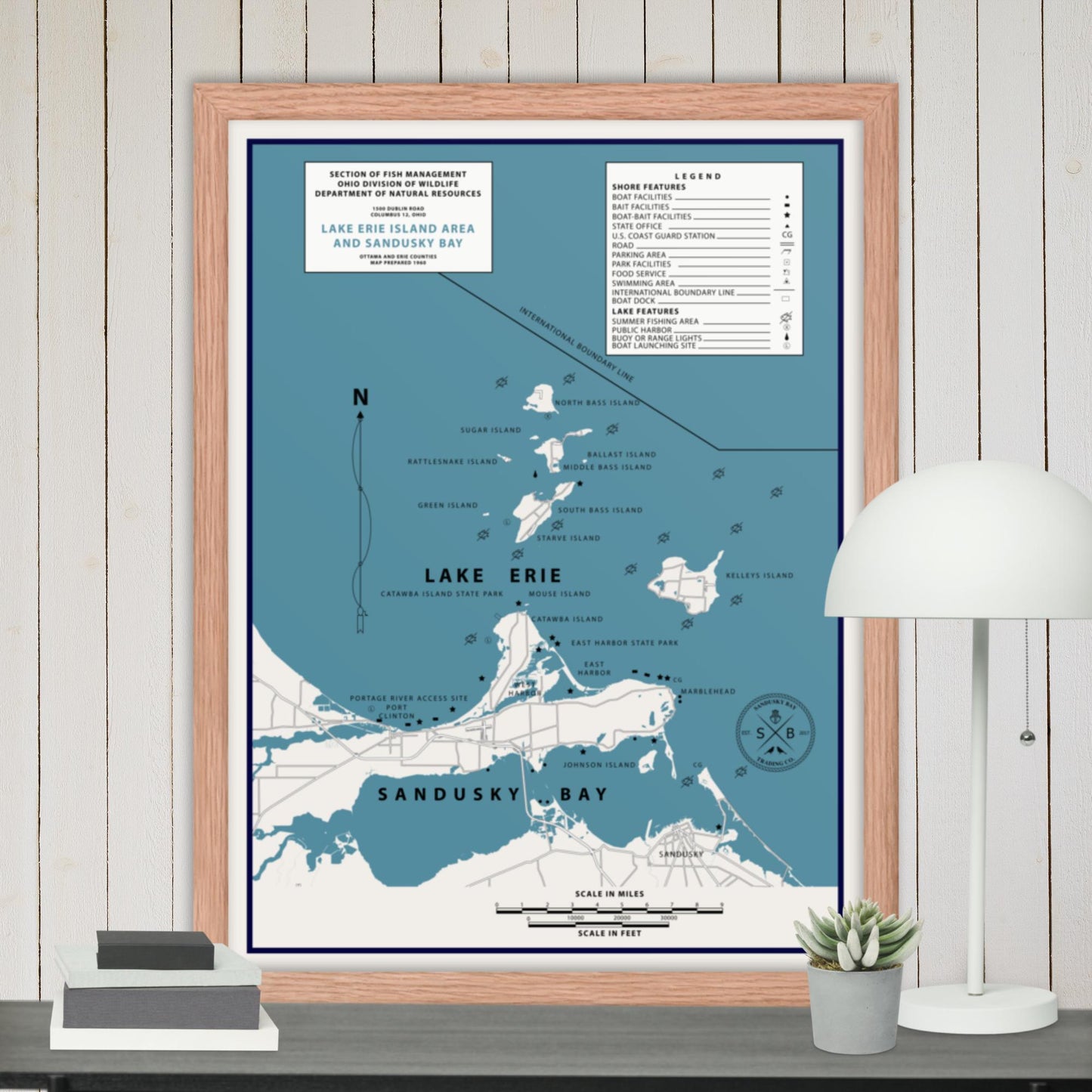 Sandusky Bay & Lake Erie Islands Vintage Map/Wall Art (Framed)