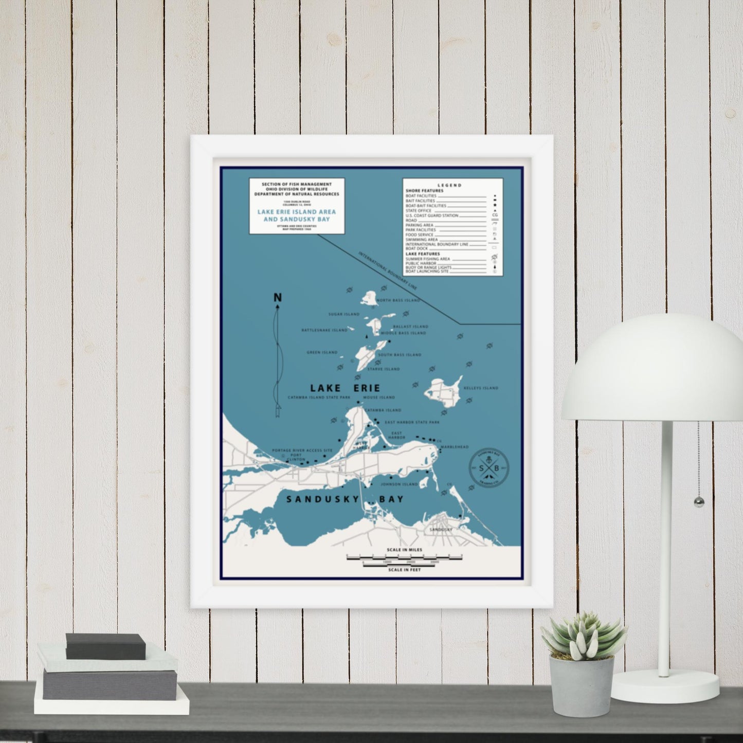 Sandusky Bay & Lake Erie Islands Vintage Map/Wall Art (Framed)