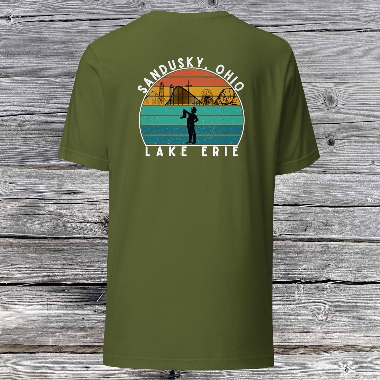 Sandusky, Ohio - Retro T-Shirt